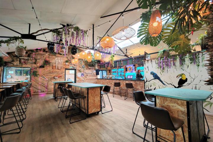 Bar festif à  Amiens